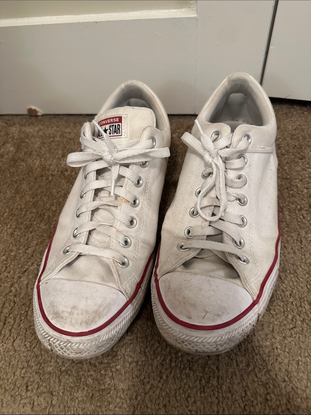 Converse men’s White Low Top Sneakers - size 12